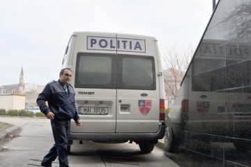 Percheziţii la Costineşti, la domiciliul unui hoţ